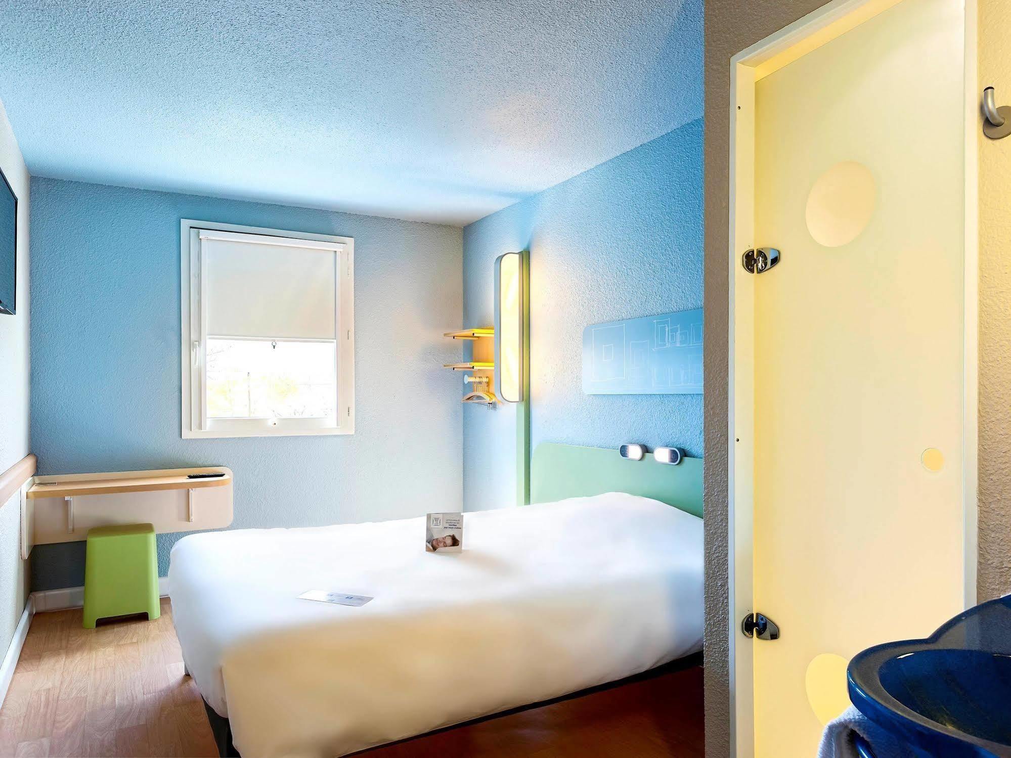Ibis Budget La Roche Sur Yon Vendespace Mouilleron-le-Captif Exteriér fotografie